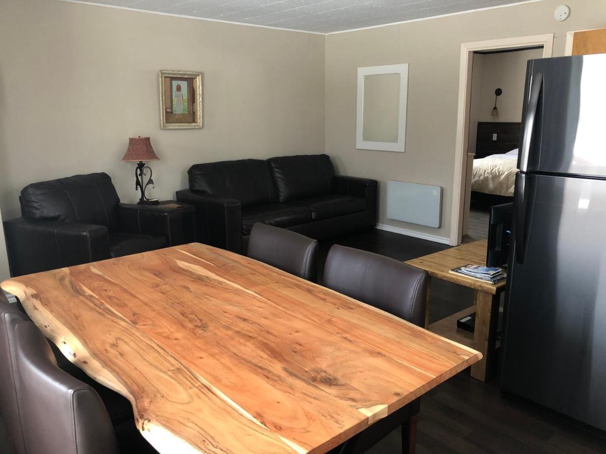 Hotel Marina Chibougamau Extérieur photo