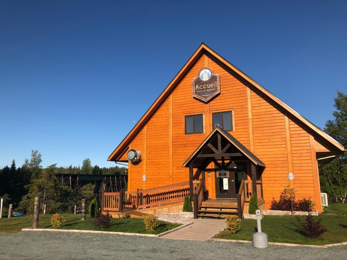 Hotel Marina Chibougamau Extérieur photo